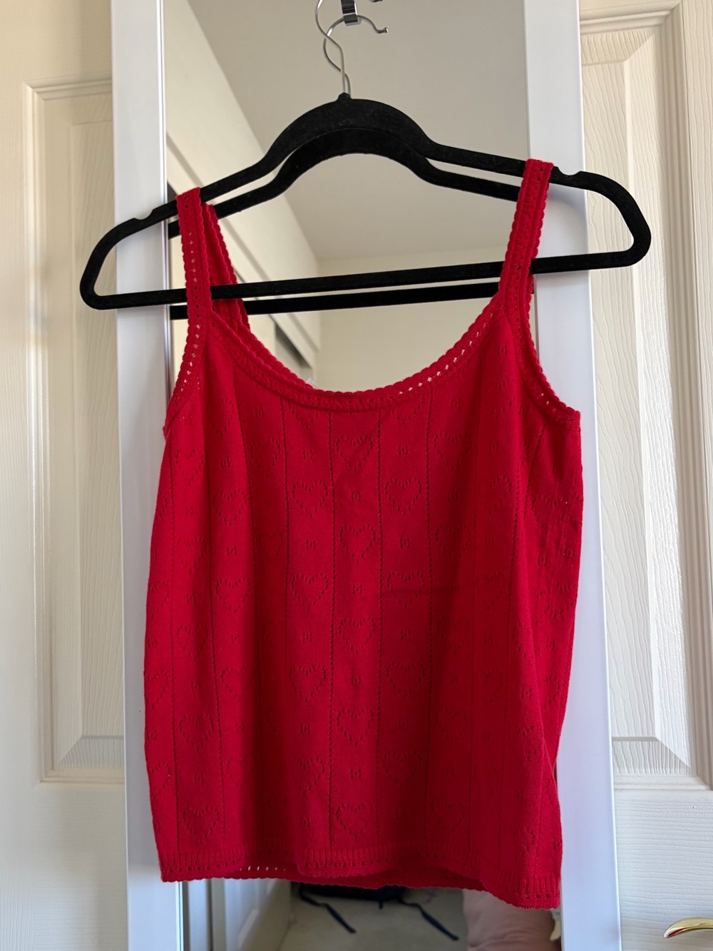 Gap Tank Top with Heart design XS Red